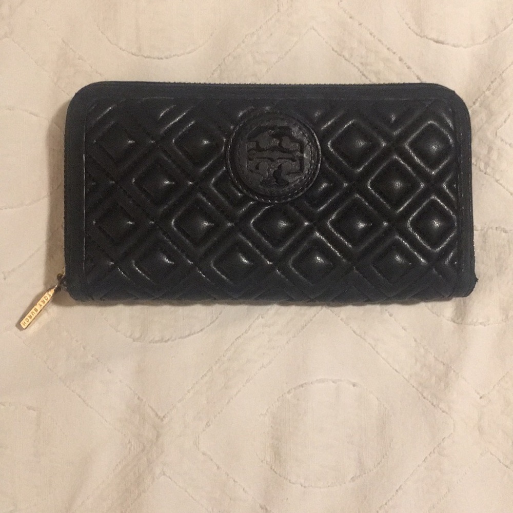 Tory Burch Leather Wallet